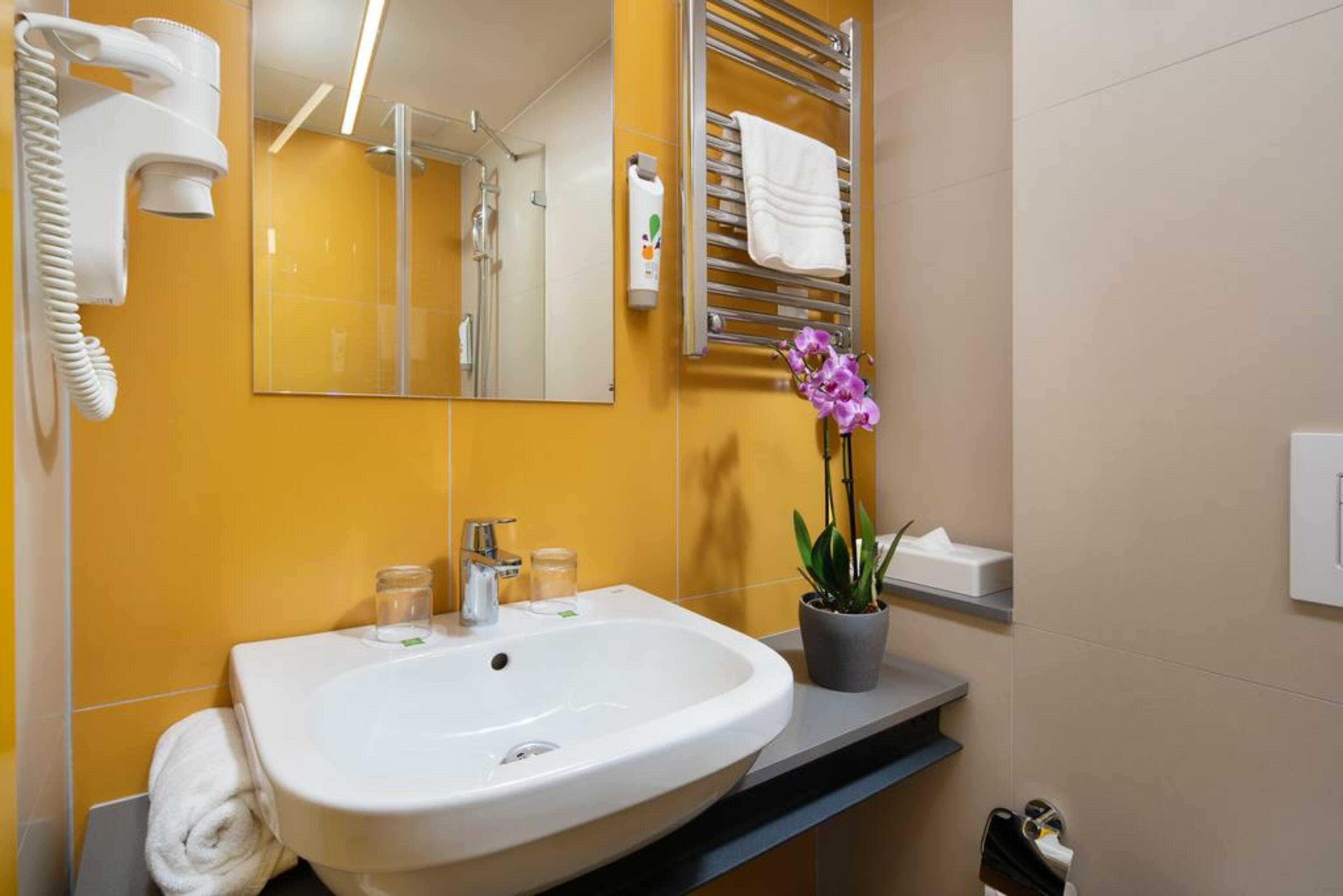 Ibis Styles Budapest Citywest Exterior foto