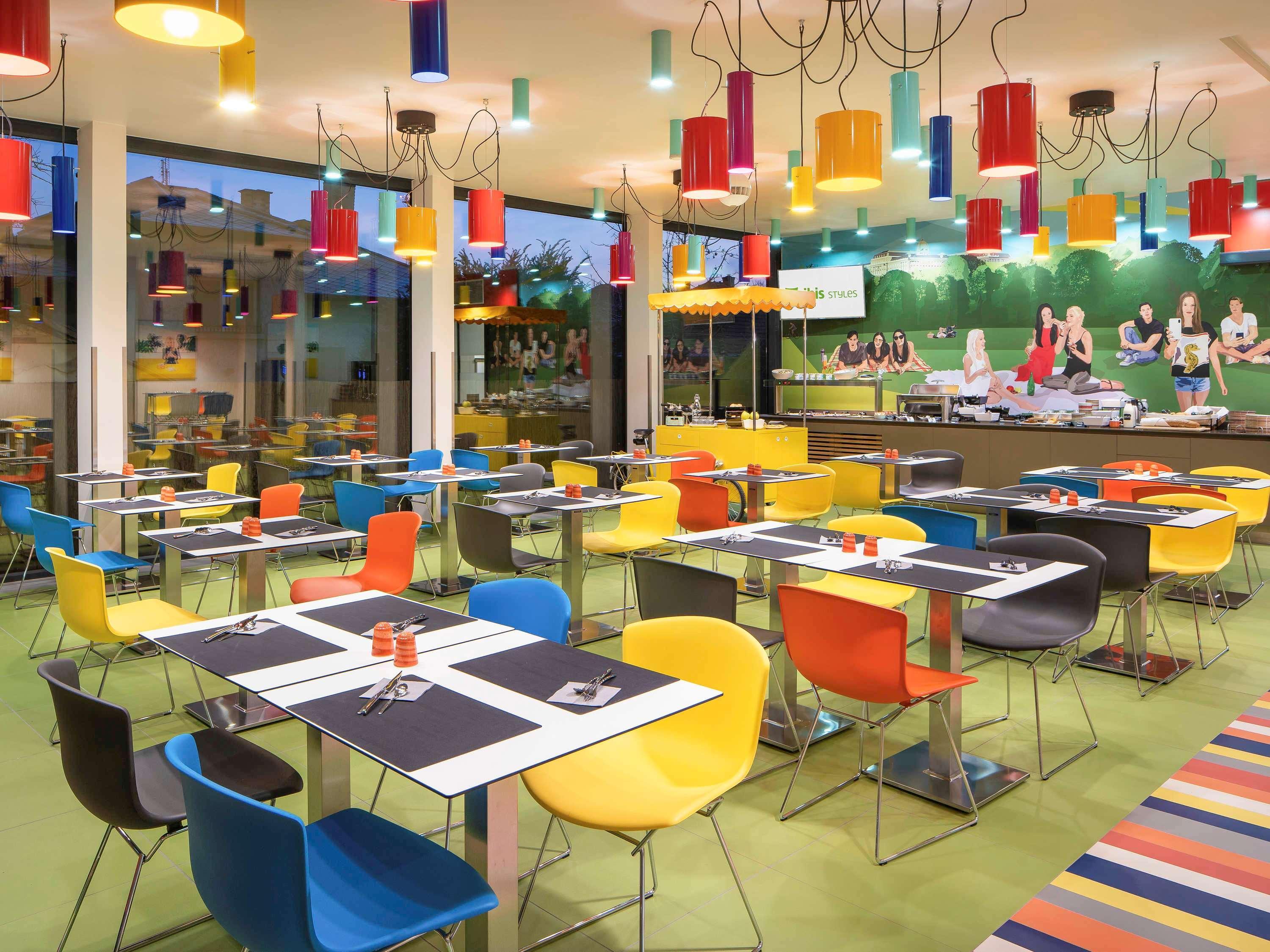 Ibis Styles Budapest Citywest Exterior foto